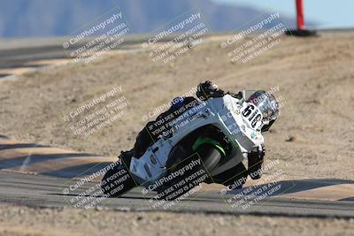 media/Dec-07-2025-CVMA (Sun) [[3e7d2de5dc]]/Race 5-Formula UL-CVMA Hooligans-American Thunder/